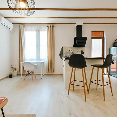 Central Luxury Apartamento